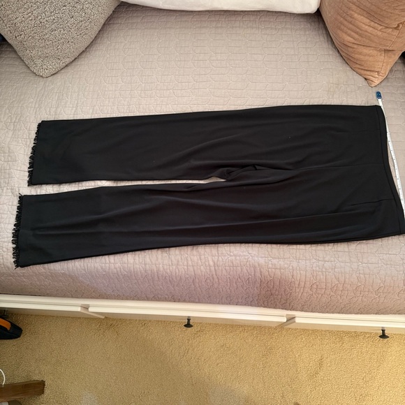NWT Ann Taylor Black 2 pcs Set Sequined Fringe Size:  2 - Picture 10 of 16